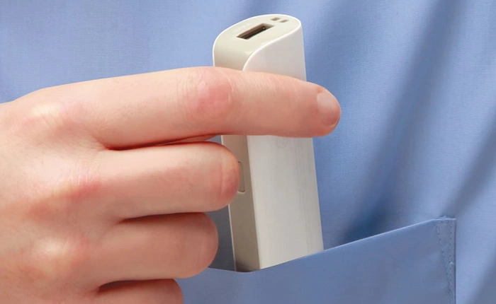 Mỗi năm, dân Anh 'bỏ quên' gần 1000 smartphone và 22.000 ổ USB tại các tiệm... giặt ủi