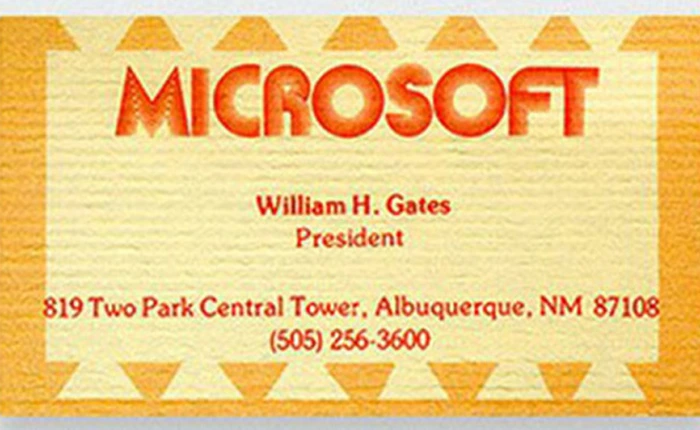 Danh thiếp của các CEO công nghệ trông thế nào?