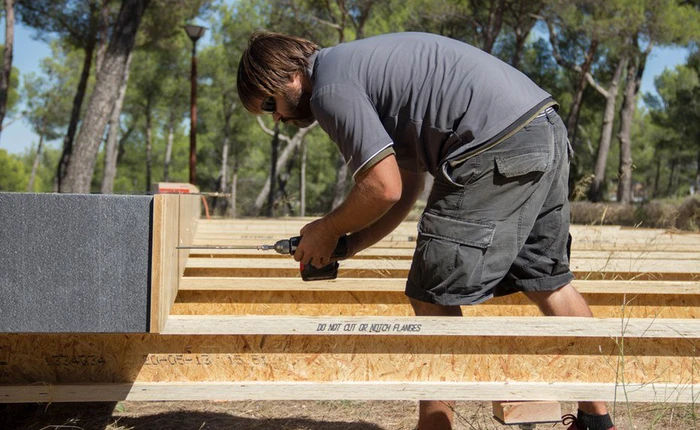 Ngôi nhà phong cách lego được xây trong 4 ngày chỉ với 1 chiếc tuốc-nơ-vít