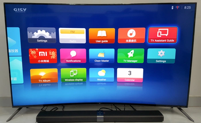 "Đập hộp" tivi màn hình cong mỏng hơn iPhone 6s của Xiaomi