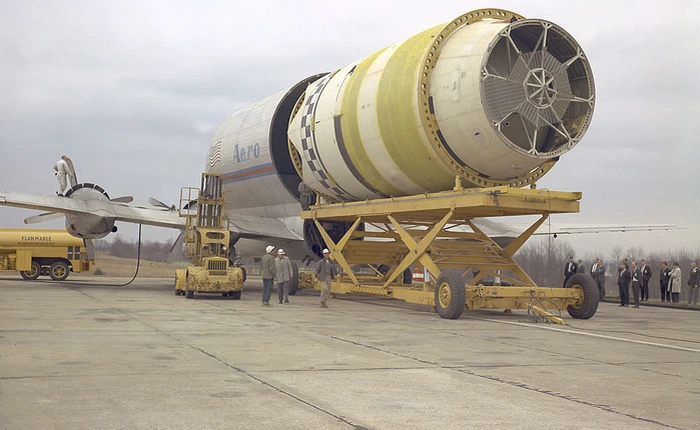 Bà tổ của dòng máy bay “mang bầu” độc đáo nhất trên thế giới