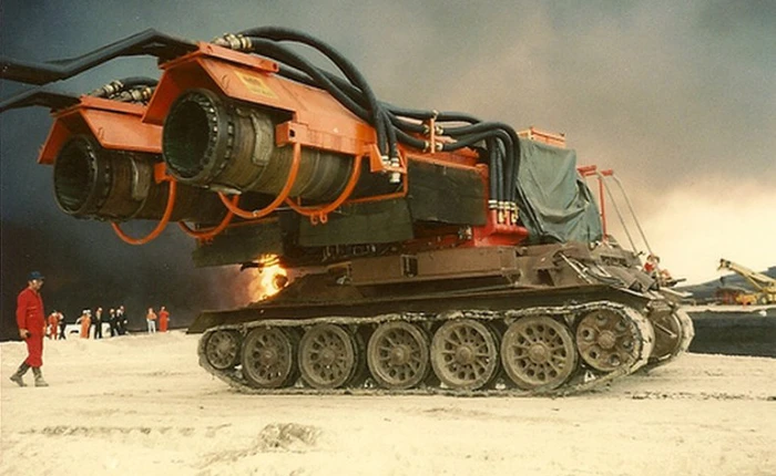 Những chiếc xe cứu hỏa cải biến từ xe tăng độc nhất vô nhị (Phần 1)