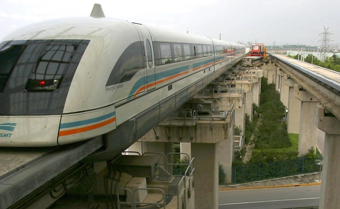 Trung quốc đang xây dựng hệ thống tàu đệm từ với vận tốc lên đến 600 km/h