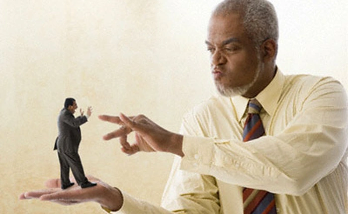 Nếu muốn nhân viên trung thành với mình, các sếp tuyệt đối không làm 9 điều sau