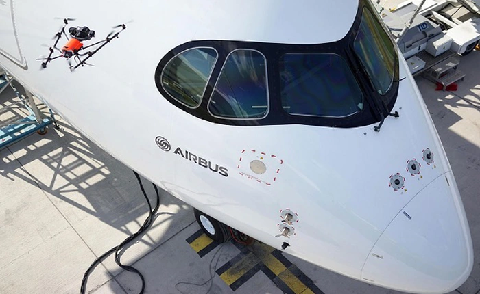 Kiểm tra máy bay là công đoạn tốn thời gian, có thể khiến chuyến bay delay và Airbus đã có giải pháp tuyệt vời cho điều đó