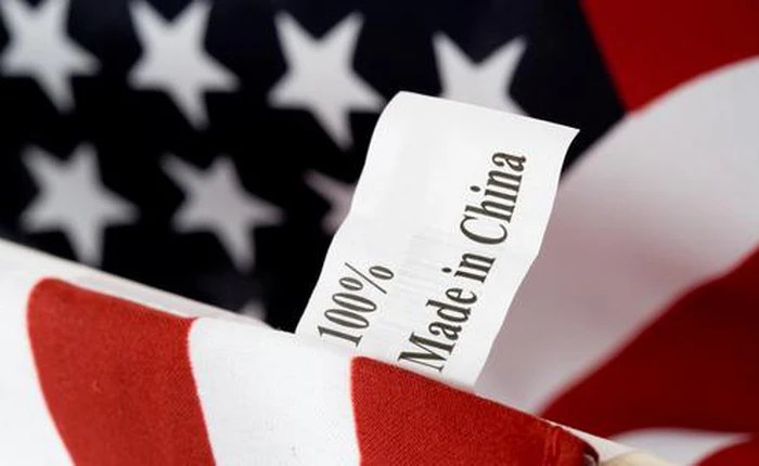 Vì sao Trung Quốc có thể làm được tàu sân bay, tàu vũ trụ mà dân vẫn phải sang Nhật mua nắp bồn cầu?