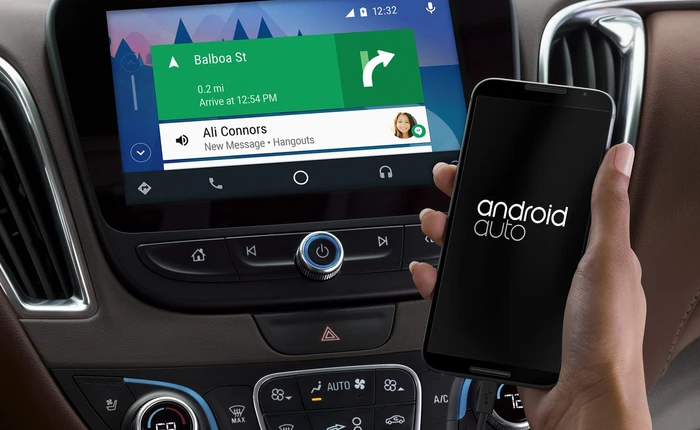 Google đang thể hiện tham vọng trong ngành công nghiệp xe hơi với Android Auto