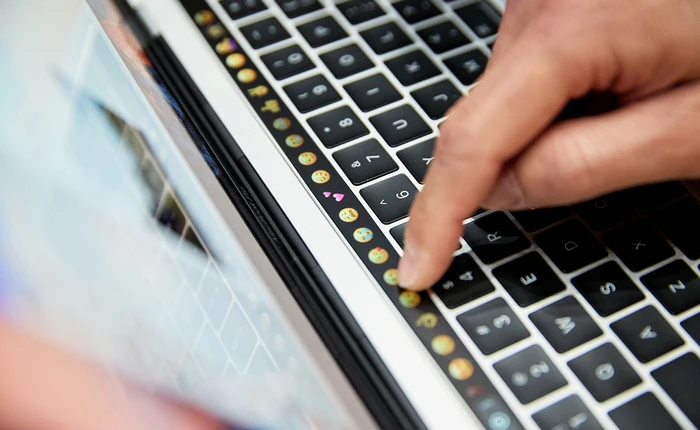 Bộ phận thú vị nhất trên MacBook Pro mới của Apple là do Samsung sản xuất