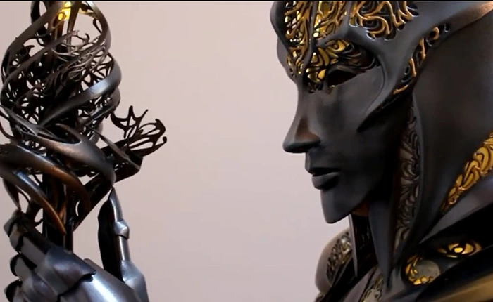 Ngắm nhìn quá trình thực hiện bộ giáp Nữ Bá Chủ đầy uy dũng