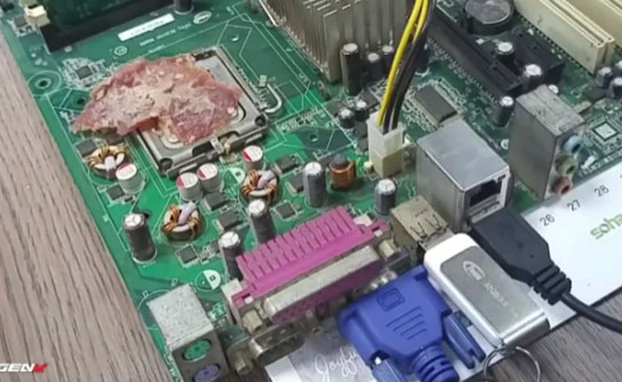 Chúng tôi đã thử rán trứng, nướng thịt bằng CPU Intel, kết quả tuyệt vời hơn mong đợi