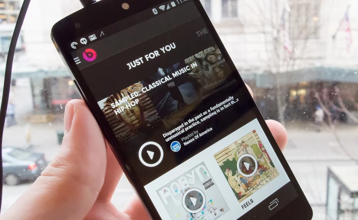 Hỏi tưởng khó mà dễ: Nghe nhạc to hơn có làm pin của bạn hết nhanh hơn?