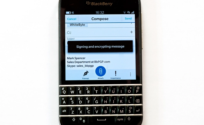 Cảnh sát Hà Lan tuyên bố đã bẻ khóa thành công giao thức bảo mật nổi tiếng trên BlackBerry