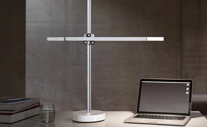 Phát minh lại thành công chiếc bóng đèn, có thể phát sáng đến tận đời cháu chắt của bạn