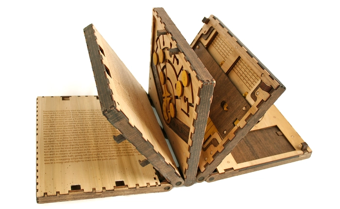 Cuốn sách tuyệt đẹp bắt bạn phải giải đố mới được đọc tiếp