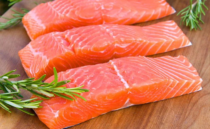 Lý do thịt cá hồi có màu hồng đỏ sẽ khiến bạn ngạc nhiên