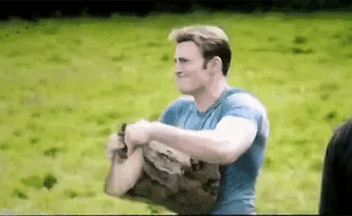 Hỡi các bậc nam nhi, muốn tăng chất đàn ông thì hãy đi bổ củi, đừng đá bóng