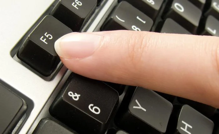 Nếu đang bấm F5 để máy tính chạy nhanh hơn, thì bạn chẳng hiểu gì về Windows cả!