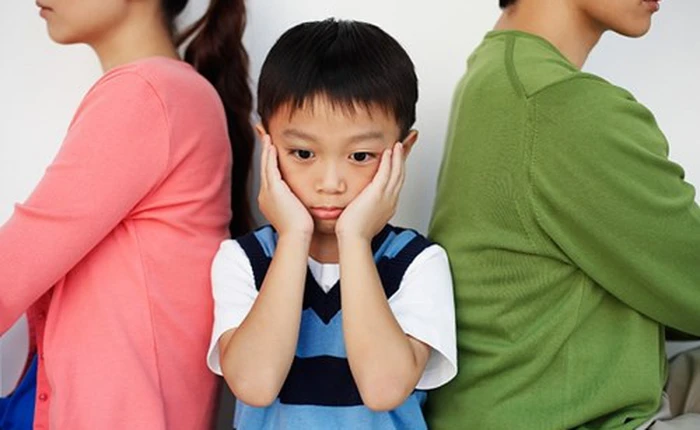 Bạn đang tự làm hại con mình khi up ảnh công khai trên Facebook