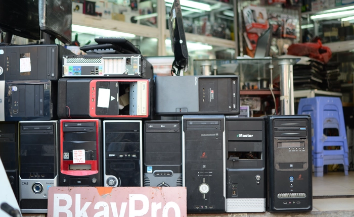 Ký sự: Tôi lên đường tìm mua máy tính cho ông nội, thâm nhập thị trường giá chỉ vài trăm nghìn đồng 1 bộ