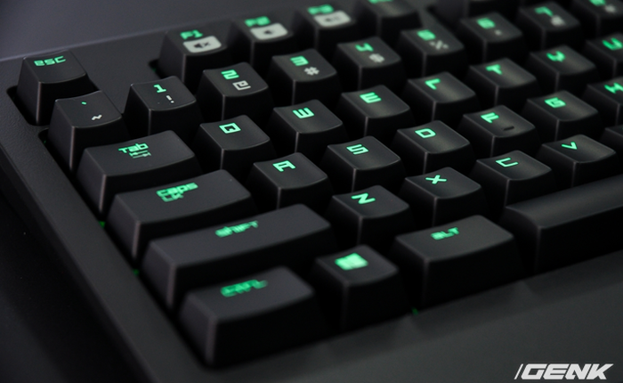 Đập hộp phím cơ Razer Blackwidow Ultimate 2016 đầu tiên ở Việt Nam: tạm biệt dãy Macro !