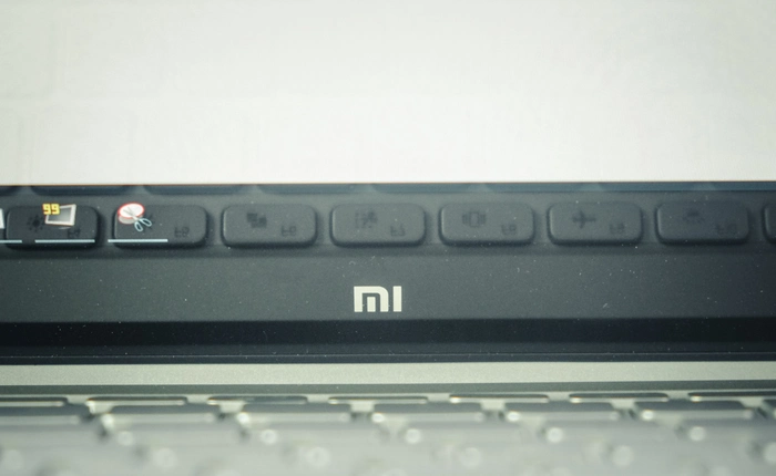 Đánh giá Xiaomi Mi Notebook Air 13.3": Liệu có nên bỏ ra 20 triệu cho một chiếc laptop Trung Quốc?