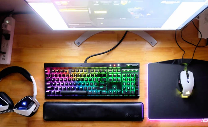 Trải nghiệm bộ Gaming Gear "rực sáng" với LED RGB giá 10 triệu đồng của Corsair