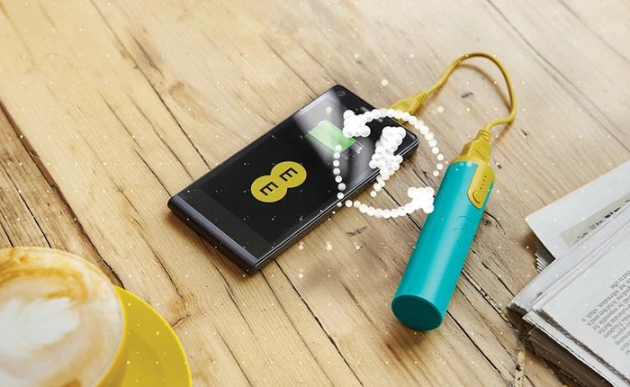 Đố bạn biết sạc dự phòng 3.000 mAh có đủ sạc đầy cho điện thoại dung lượng pin 3.000 mAh không?