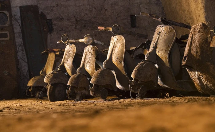 Đường hầm thoát hiểm của nhà vua thế kỷ 19 thành “bảo tàng xe cổ” thu hút khách du lịch