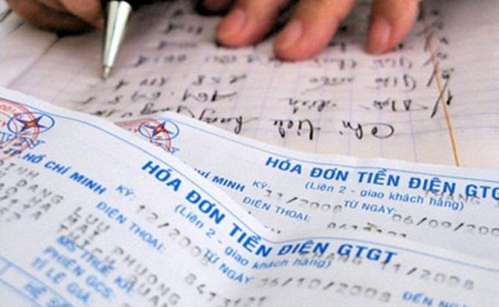 Thay vì thu tiền điện, quốc gia châu Âu giàu có này vừa trả cho dân tiền để dùng cho hết