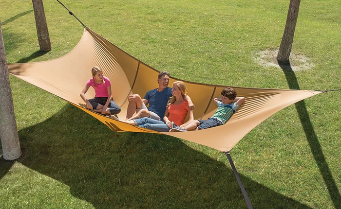 Võng khổng lồ dành cho cả gia đình nghỉ ngơi ngày hè đây rồi