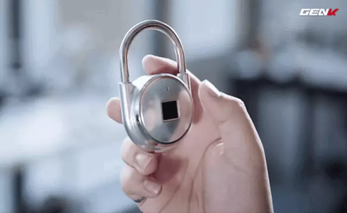 [Video] Quên chìa khóa ư? Đừng lo vì đã có ổ khóa cảm biến vân tay này