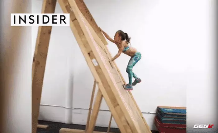 [Video] Mới 9 tuổi, cô bé này đã hoàn thành khóa học dành cho lính Navy SEAL