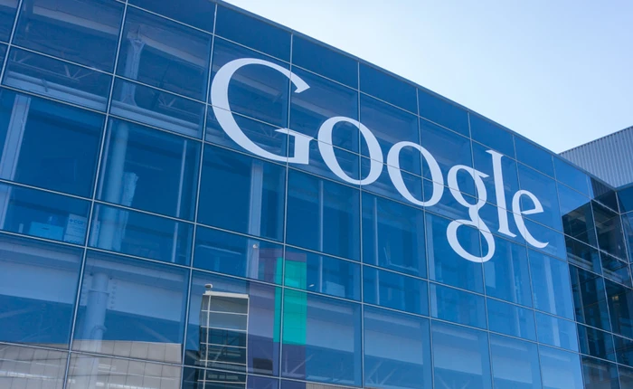 Google theo chân Microsoft, học tập Apple làm cả mảng phần cứng