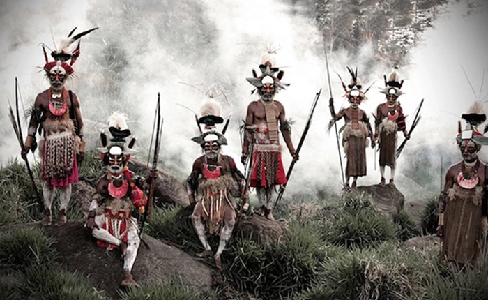 Bộ tộc hiếu chiến kỳ lạ tồn tại hàng trăm năm "nội bất xuất, ngoại bất nhập"