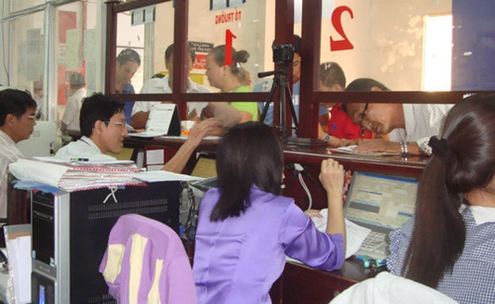 Làm hộ chiếu qua mạng, giao tận nhà cho dân TP.HCM