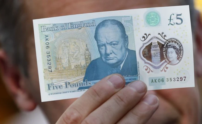 Người ăn chay tại Anh bực tức khi biết đồng tiền mới chứa thành phần từ mỡ động vật