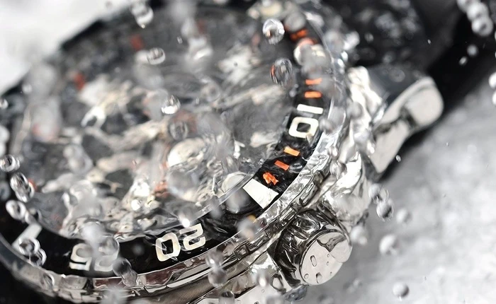 Thông số chống nước của đồng hồ, liệu bạn đã hiểu đúng?