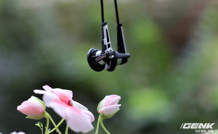 Đánh giá tai nghe earbud Ostry KC08: "bông hoa nở muộn"