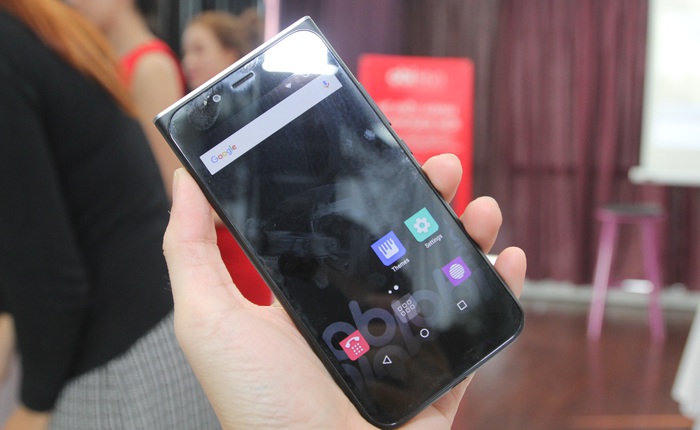 Thương hiệu của cựu CEO Apple trình làng smartphone chạy Cyanogen, giá 3,49 triệu