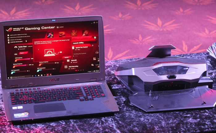 ASUS mang laptop "tản nhiệt nước" GX700 về Việt Nam, trên 130 triệu đồng