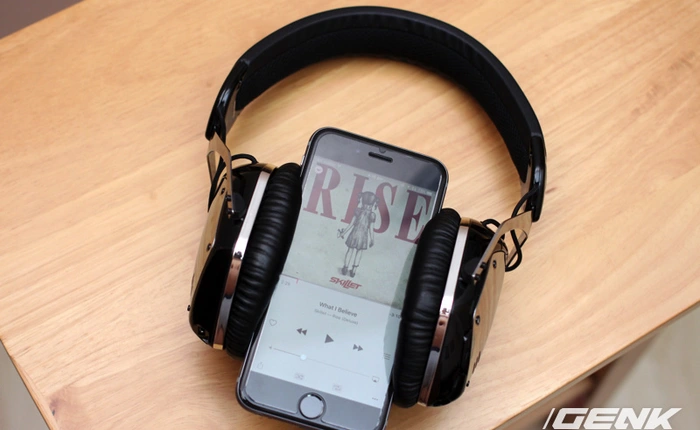 Tai nghe V-Moda Crossfade Wireless: Khi DJ hết cần dây