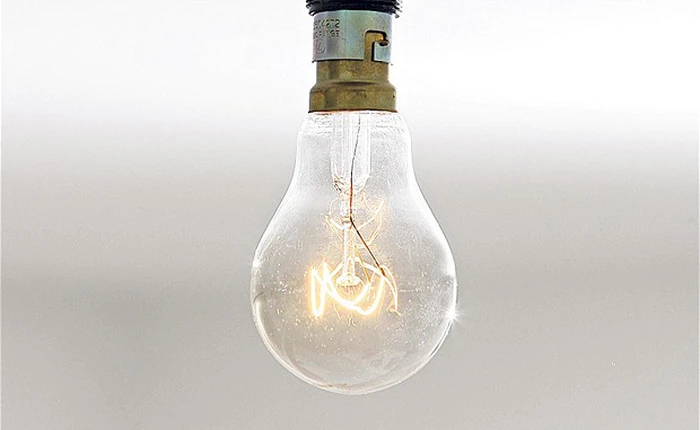 Có thể bạn không tin nhưng kẻ thay thế đèn LED lại là bóng đèn sợi đốt