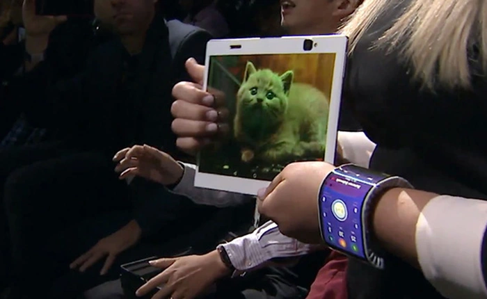 Cuộc đua màn hình dẻo đã bắt đầu nhưng thật sự thì bạn có cần nó không?