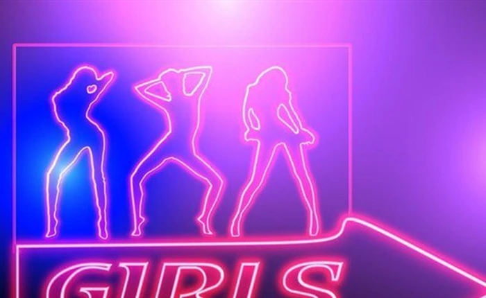 Trung Quốc: Website mua theo nhóm khuyến mãi cả … gái mại dâm