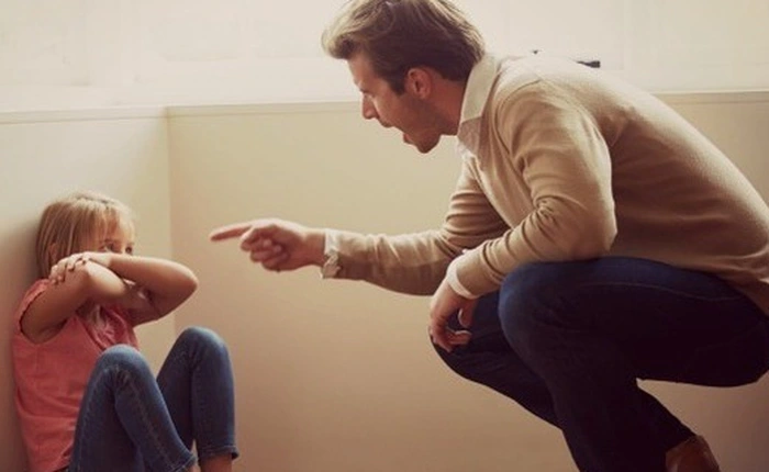 Trẻ con càng đánh mắng càng chống đối, phương pháp sau sẽ giúp phụ huynh “cảm hóa” được chúng