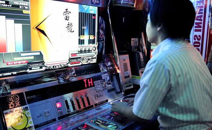 Để được tới làm việc tại Nhật Bản, hãy tập chơi điện tử thật giỏi