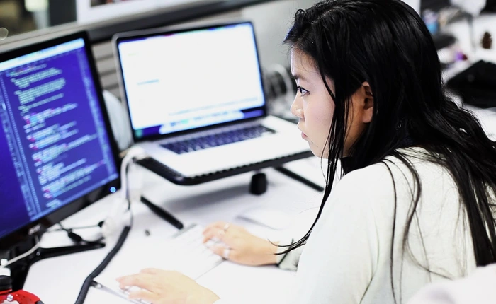 Lương kỹ sư công nghệ thông tin Việt Nam so với các nước trong khu vực đang ở mức nào?