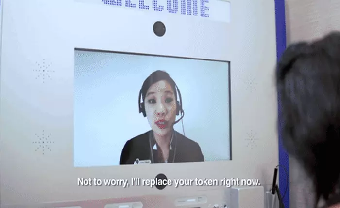 Đây mới là máy ATM hiệu quả nhất thế giới vì bạn luôn được tiếp xúc với nhân viên hỗ trợ