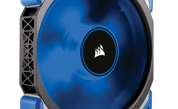 Chiếc quạt máy tính nhìn bình thường nhưng bỏ qua mọi giới hạn vật lý