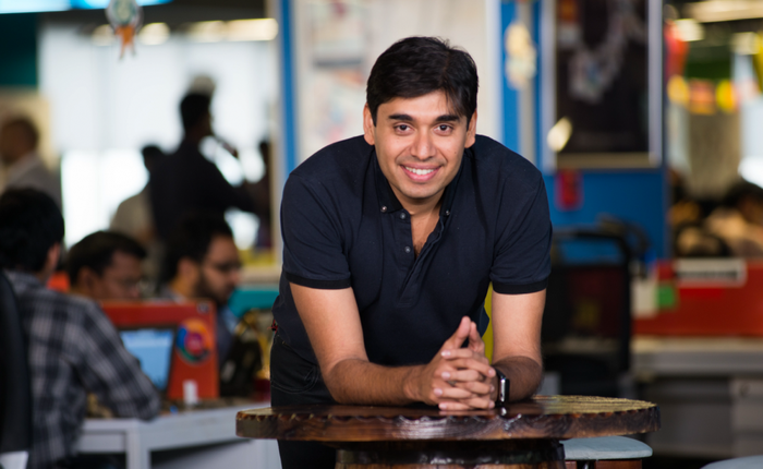 Từ tay trắng anh chàng này tạo ra công ty 2 tỷ USD cạnh tranh được với Apple, Google và Facebook